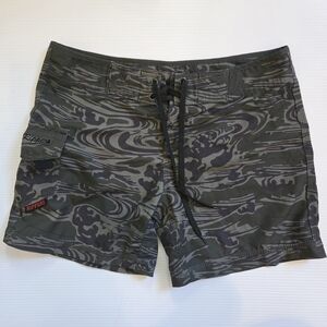 Maui Rippers Board Shorts - Size 2 - Pre-Owned